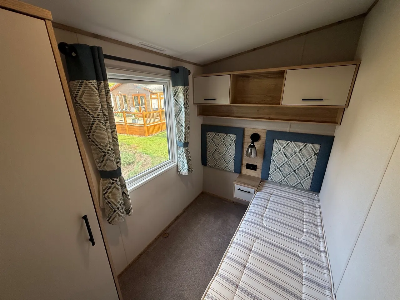 Carlton Meres Holiday Park, Carlton, IP17, photo 6