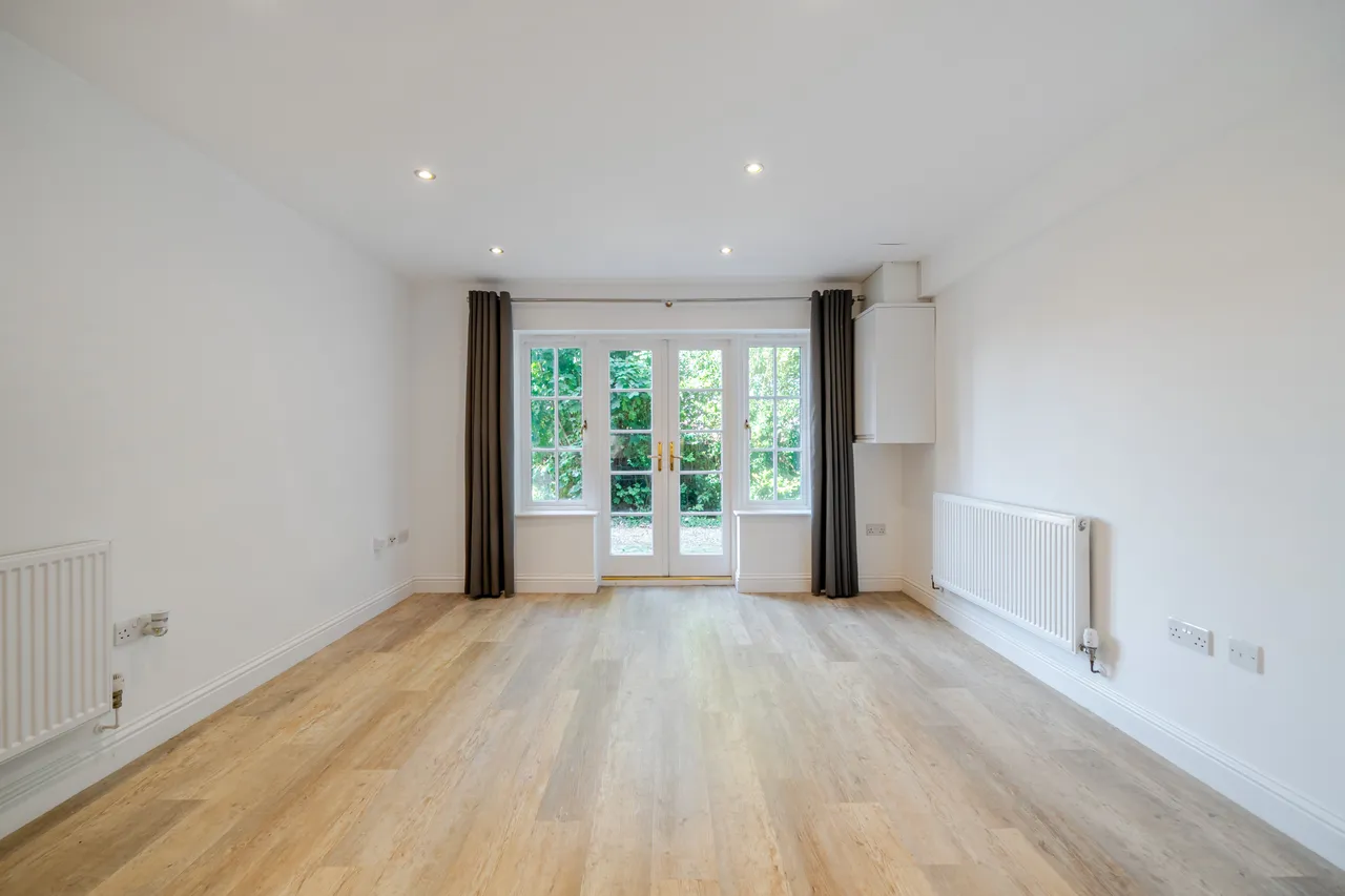 Wychwood Place, Winchester, SO22, photo 7