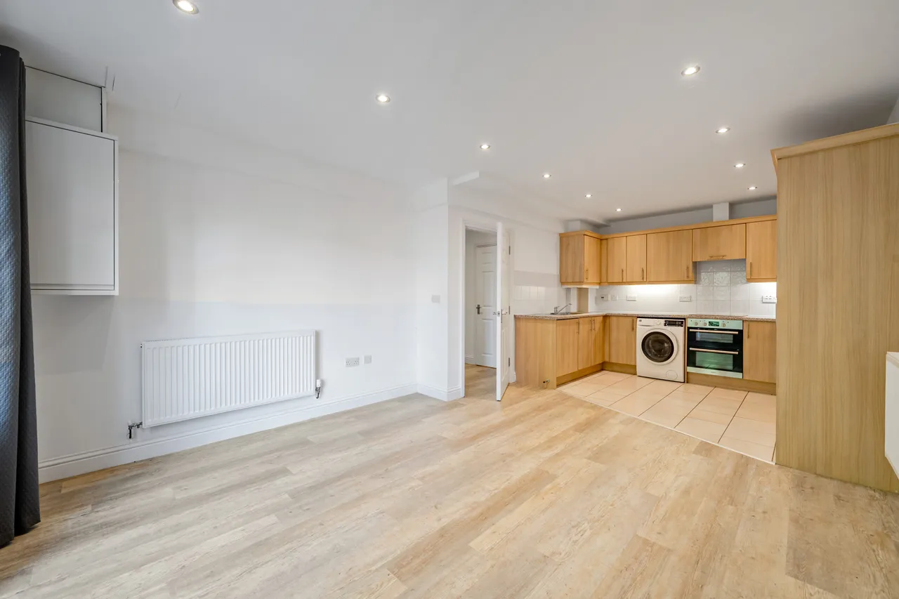 Wychwood Place, Winchester, SO22, photo 6