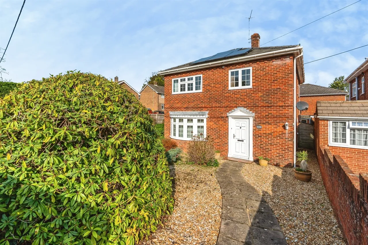 4 bed house for sale — Leigh Road, Chandler's Ford, Eastleigh