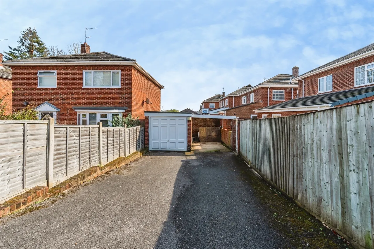 Leigh Road, Chandler's Ford, Eastleigh, photo 9