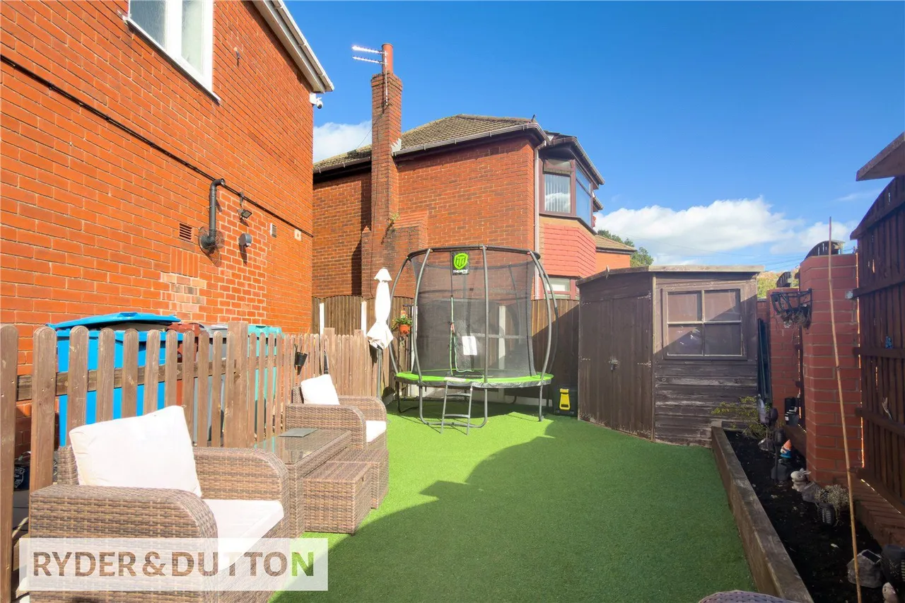 West Avenue, New Moston, M40, photo 20