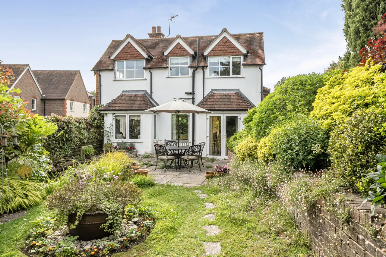 Elsted Road, South Harting, GU31, photo 2