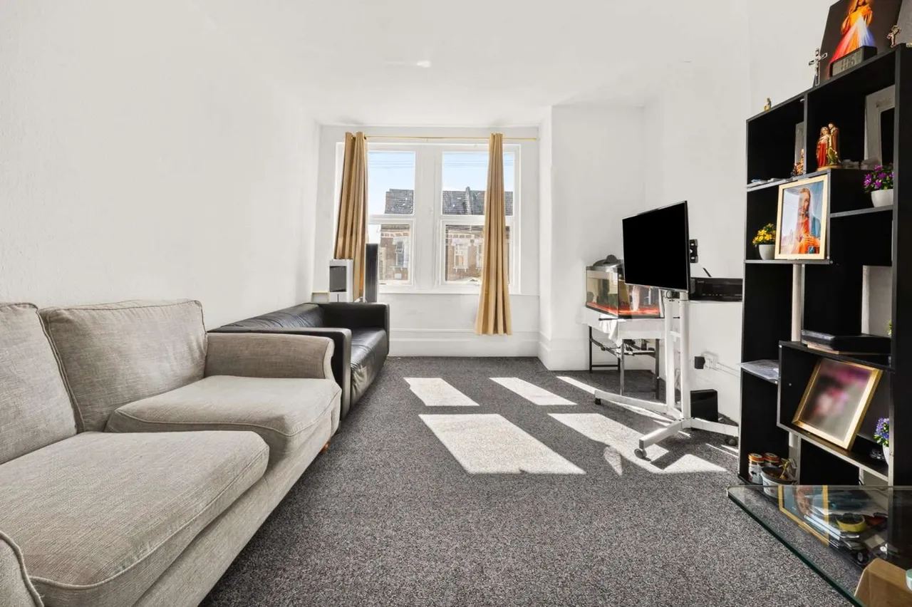 1 bed flat to rent, Lodge Road, Croydon, CR0