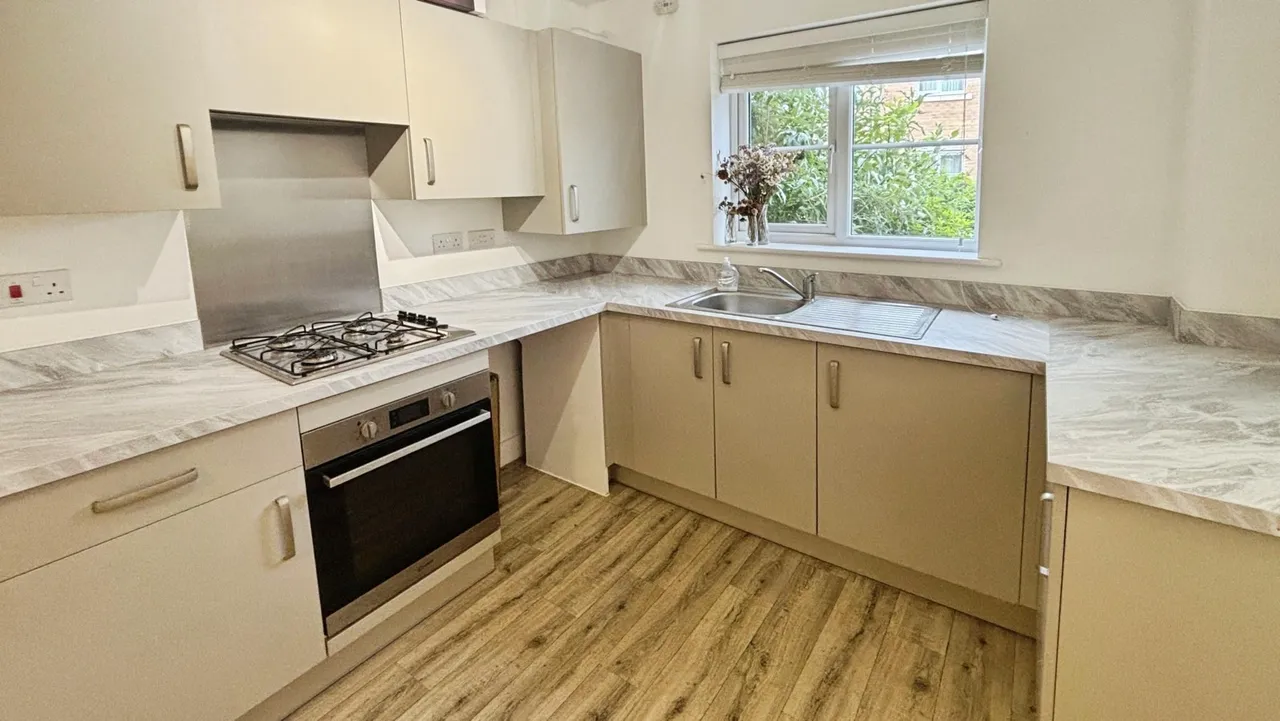 Westminster Drive, Bracebridge Heath, LN4, photo 2
