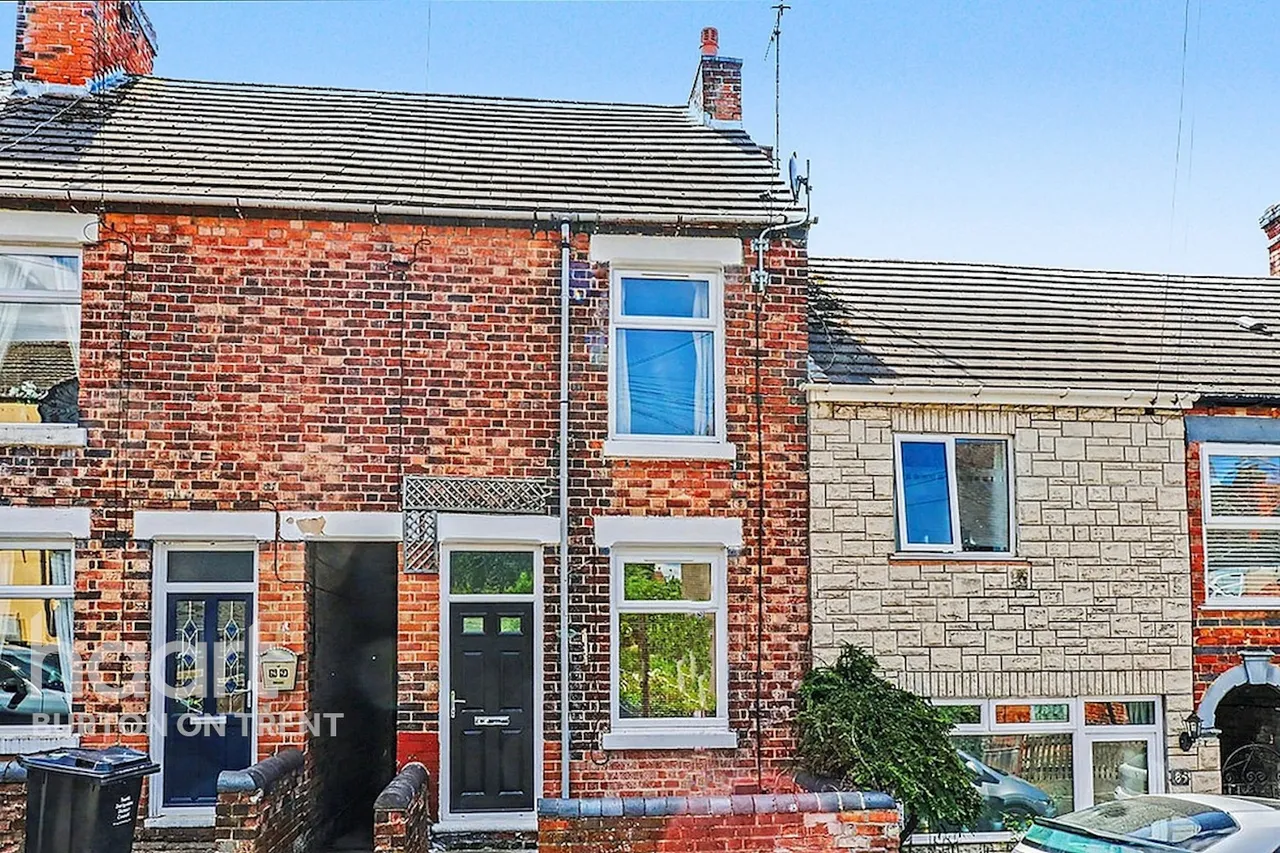 2 bed house for sale, Lansdowne Road, Swadlincote, DE11