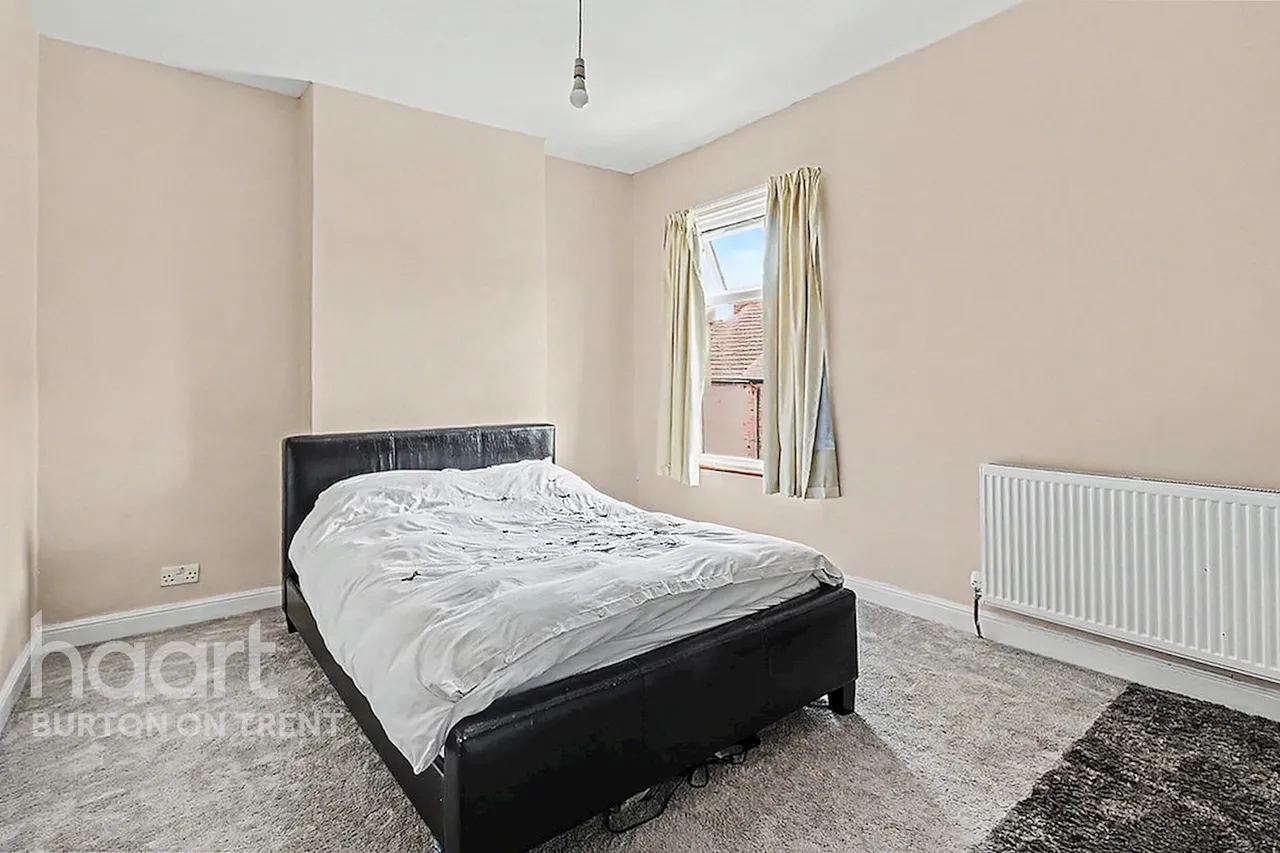 Lansdowne Road, Swadlincote, DE11, photo 8