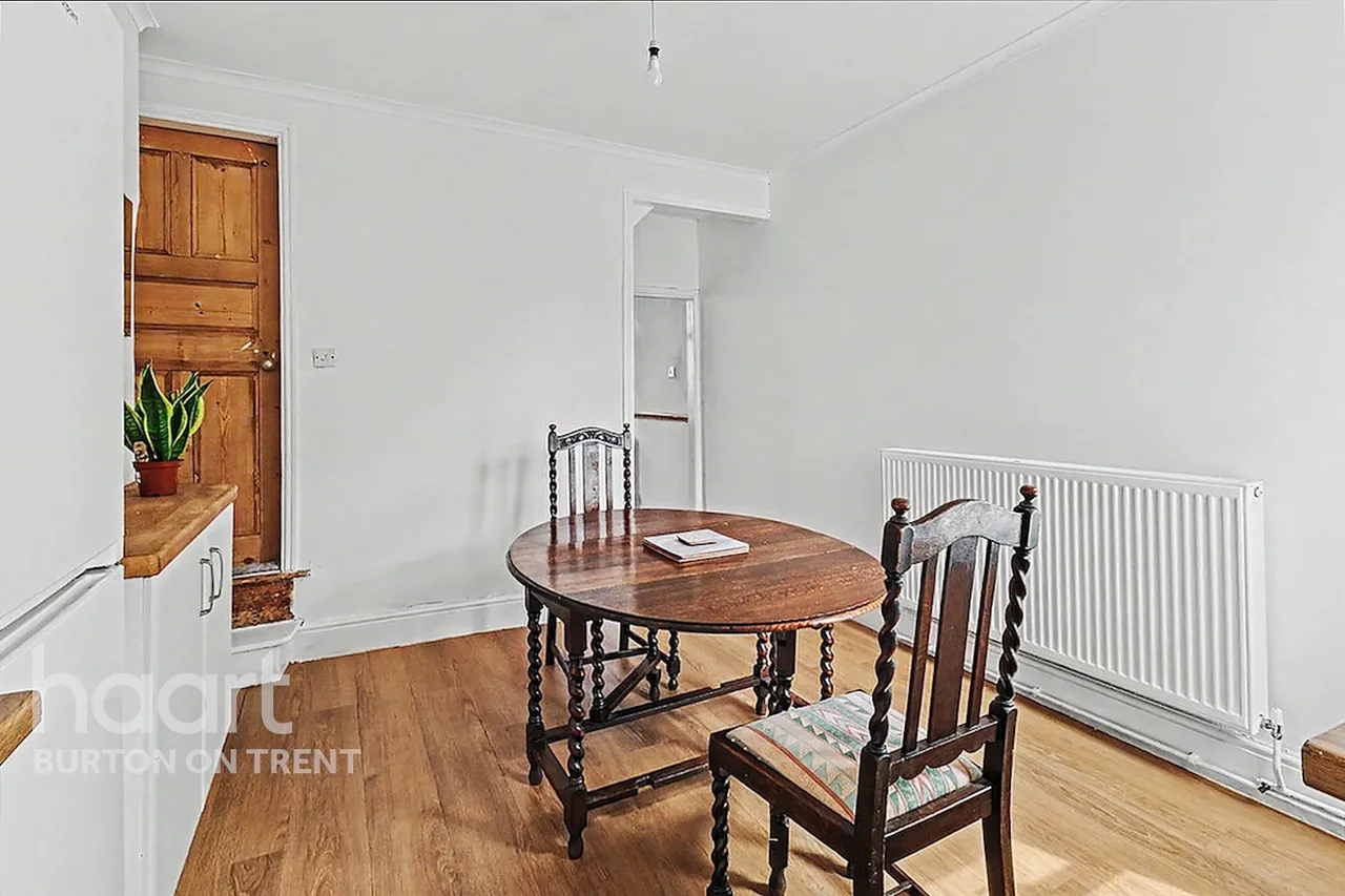 Lansdowne Road, Swadlincote, DE11, photo 4