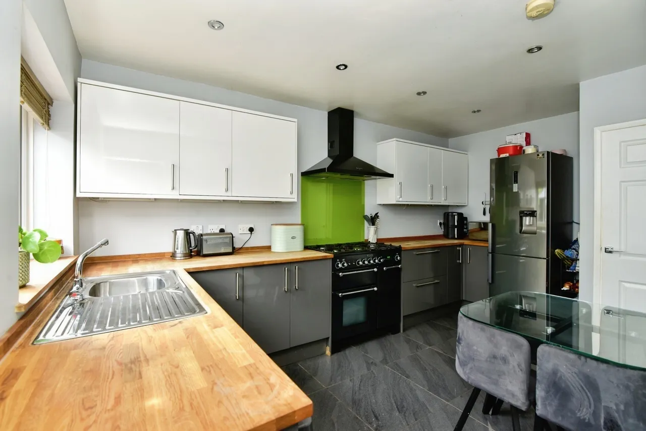 Plough Croft, Alsager, Stoke-on-Trent, Cheshire, ST7, photo 3