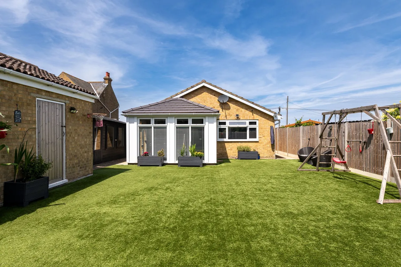 Bell Farm Lane, Minster On Sea, ME12, photo 13