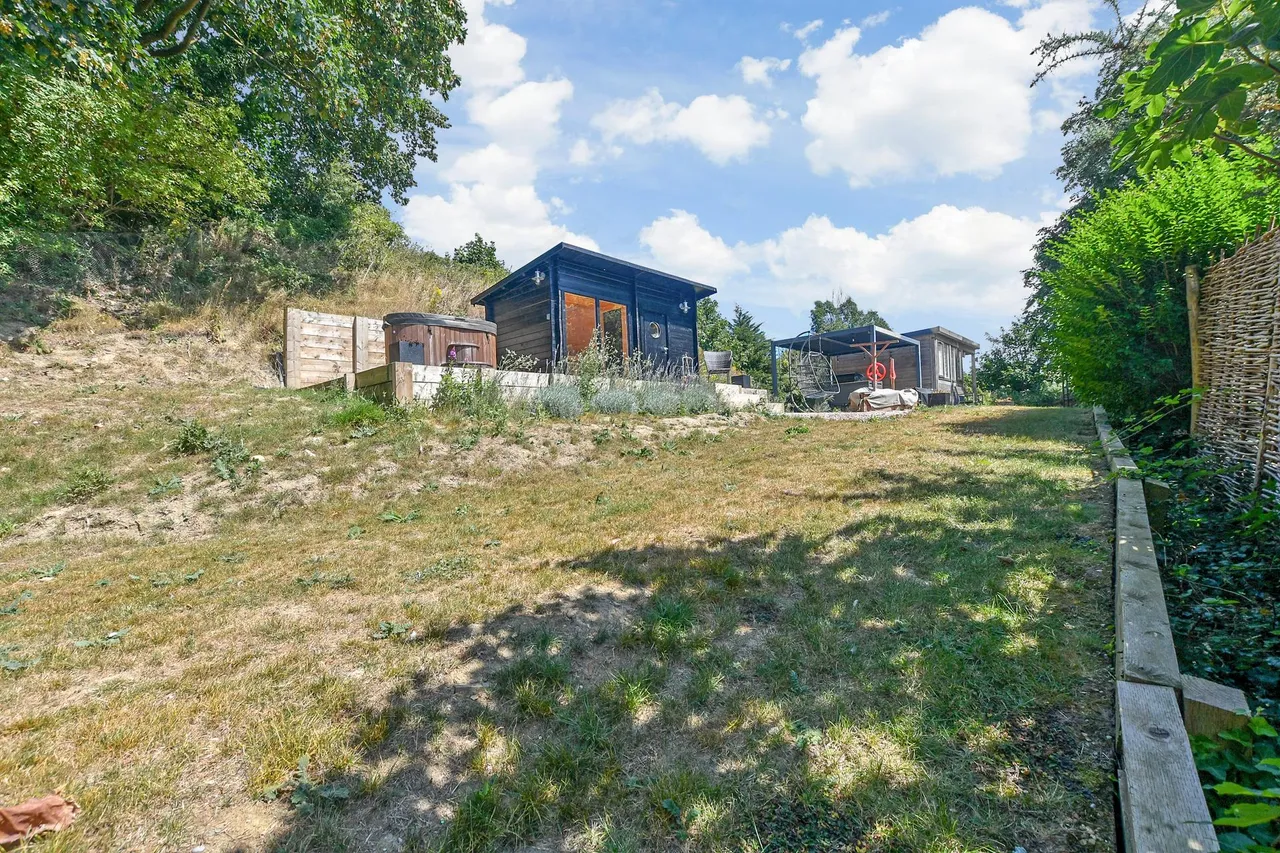 Cannongate Road, Hythe, CT21, photo 16
