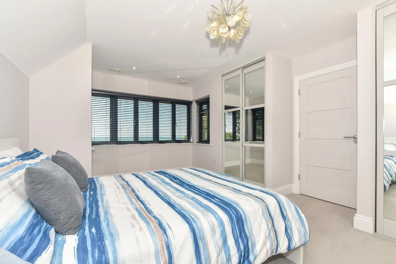 Cannongate Road, Hythe, CT21, photo 11