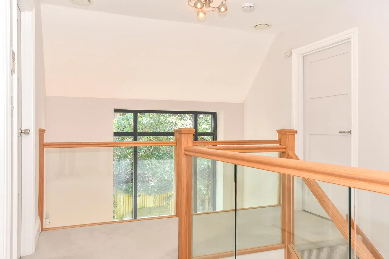 Cannongate Road, Hythe, CT21, photo 15