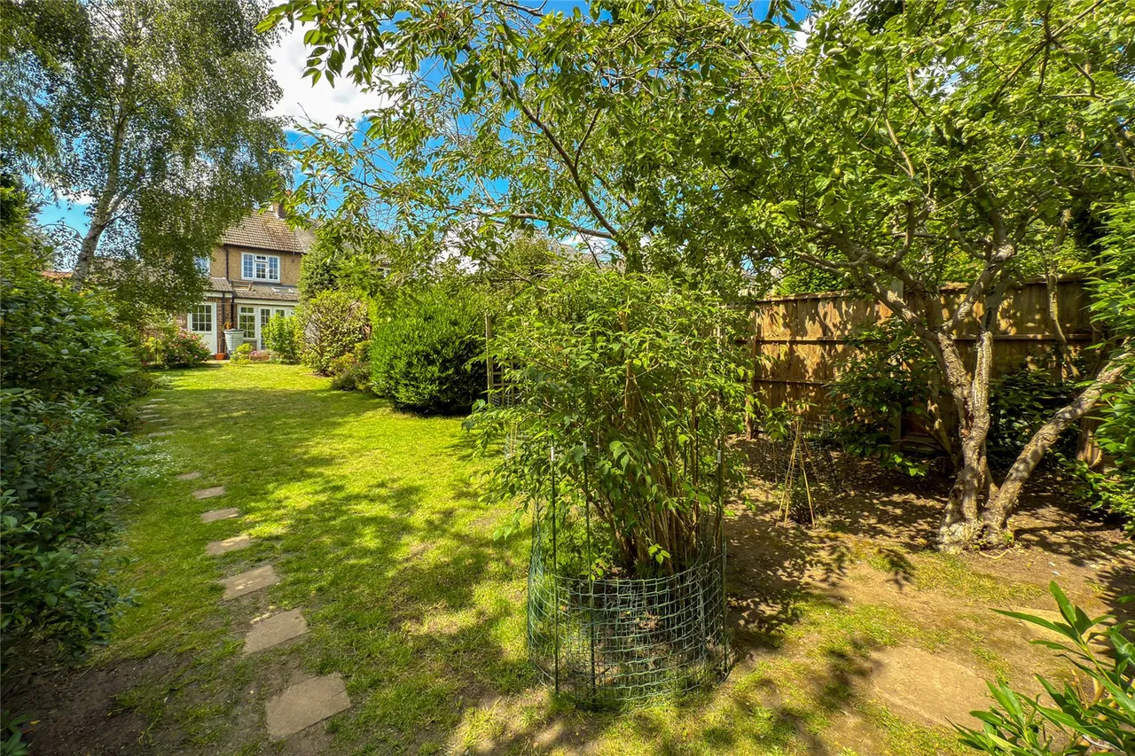 Grove Avenue, Harpenden, Hertfordshire, AL5 1EX, photo 12