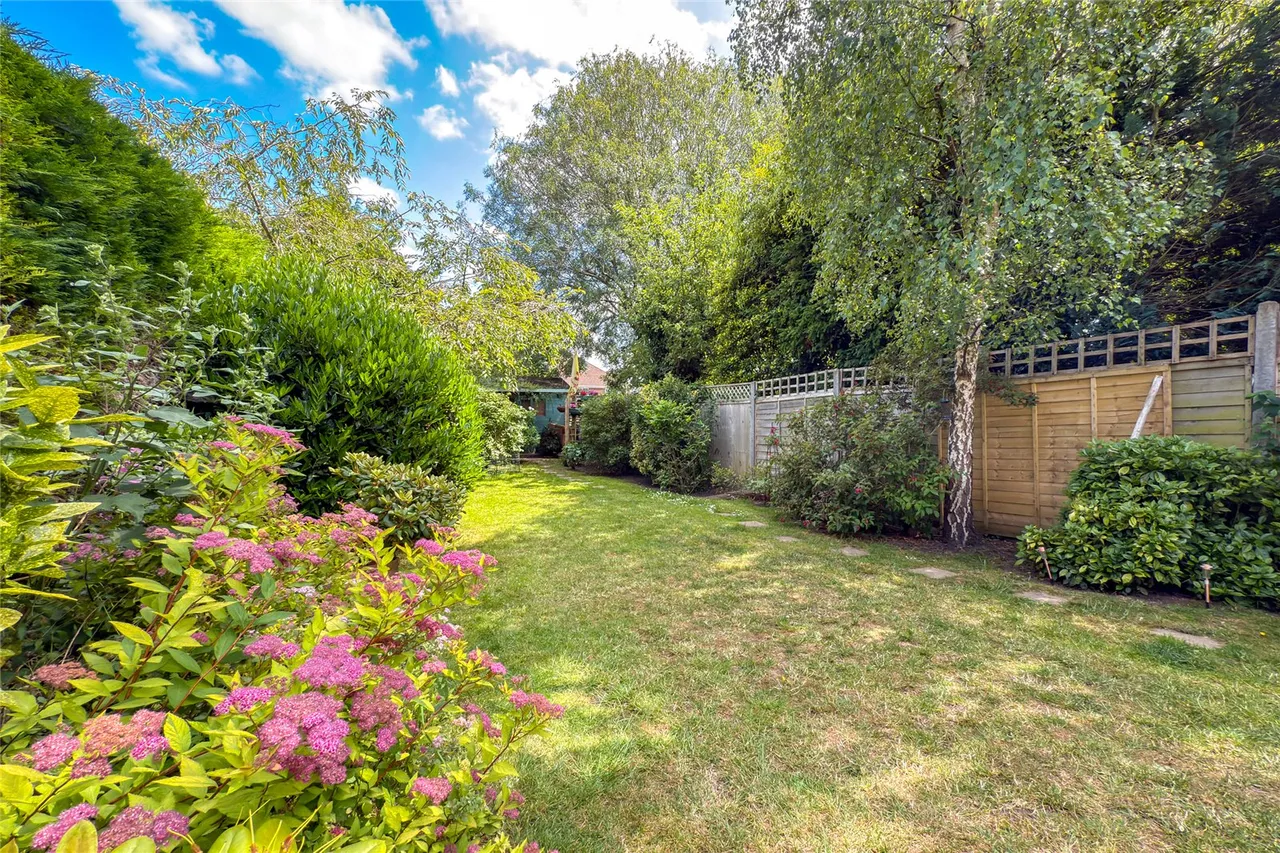 Grove Avenue, Harpenden, Hertfordshire, AL5 1EX, photo 13