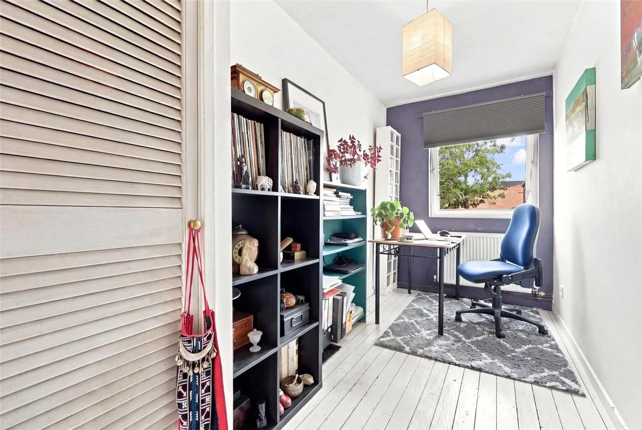 Victorian Grove, London, N16, photo 22