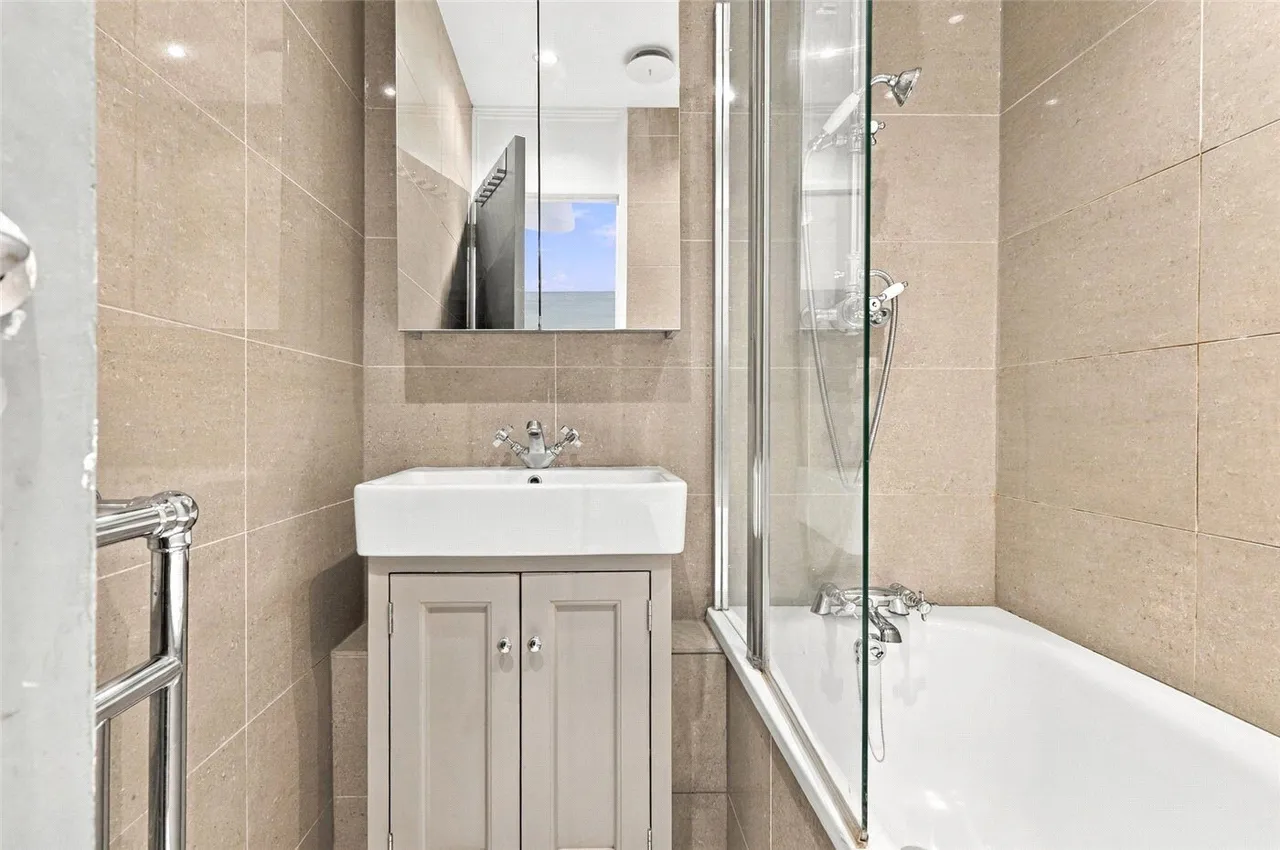 Victorian Grove, London, N16, photo 10