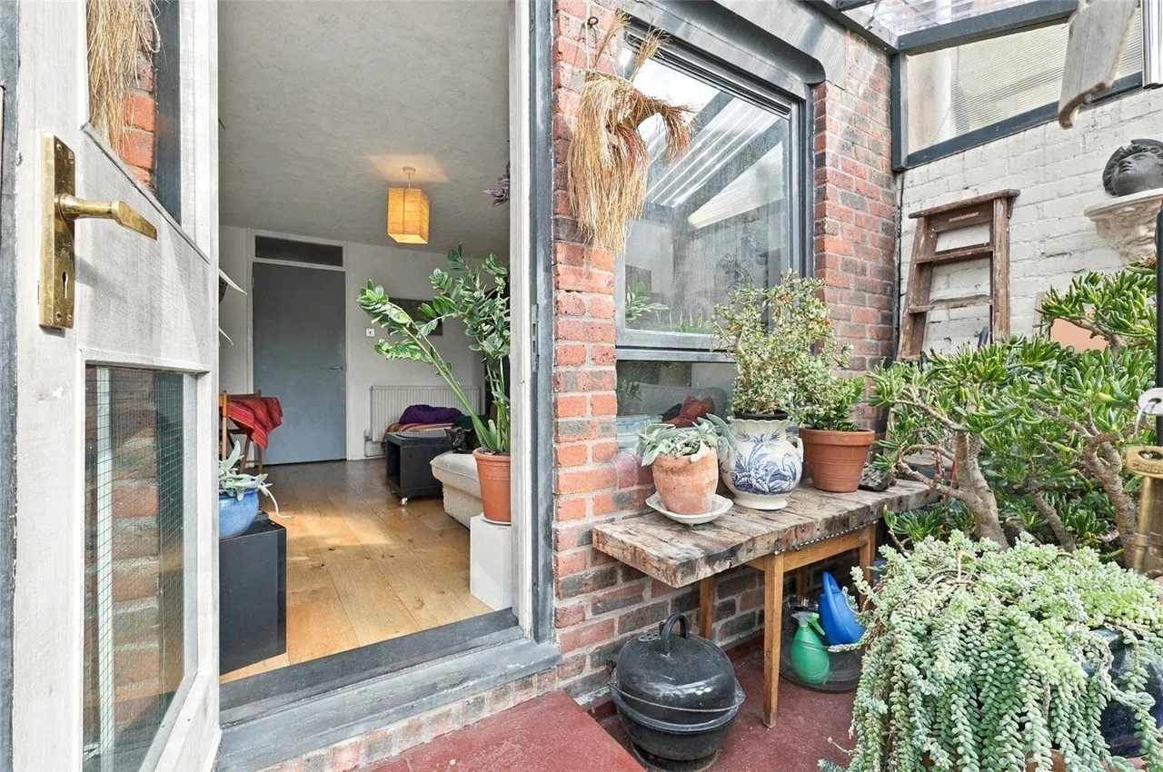 Victorian Grove, London, N16, photo 12