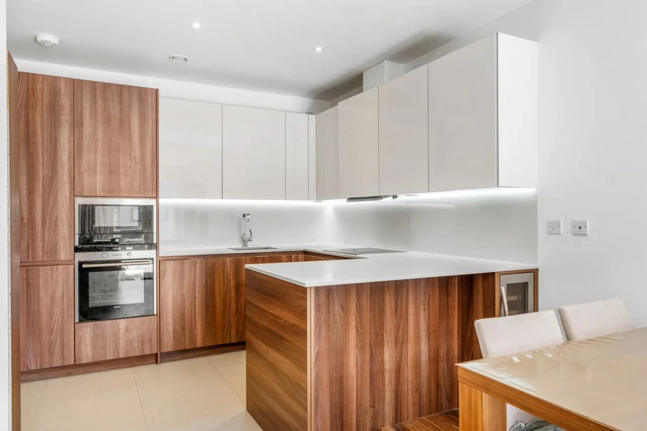 Jasmine House, Battersea Reach, SW18, photo 6