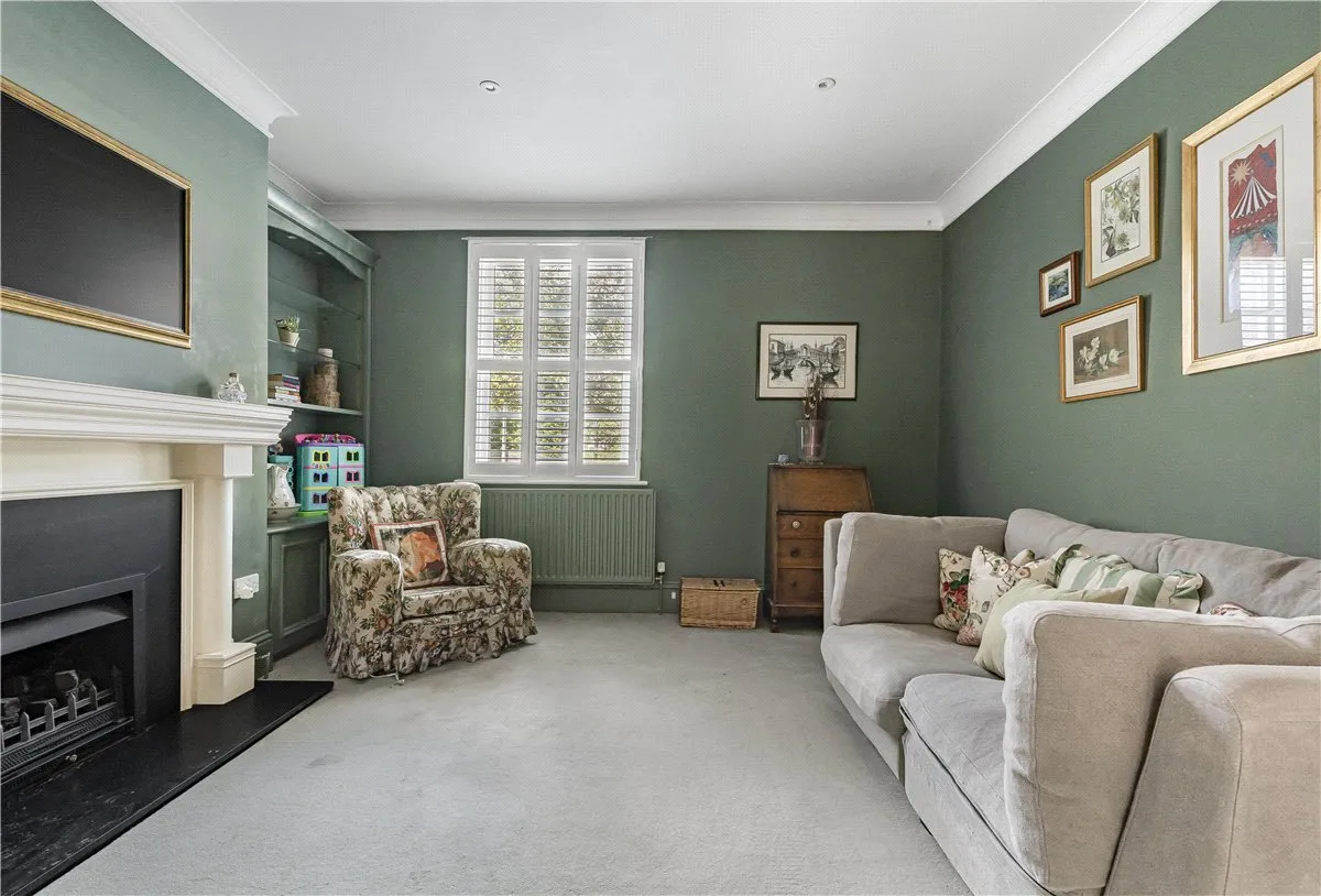 Phoenix Square, Pewsey, SN9, photo 5