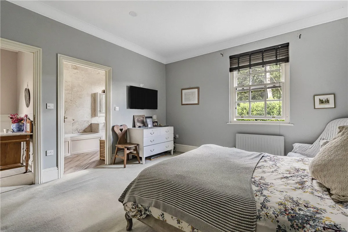 Phoenix Square, Pewsey, SN9, photo 10