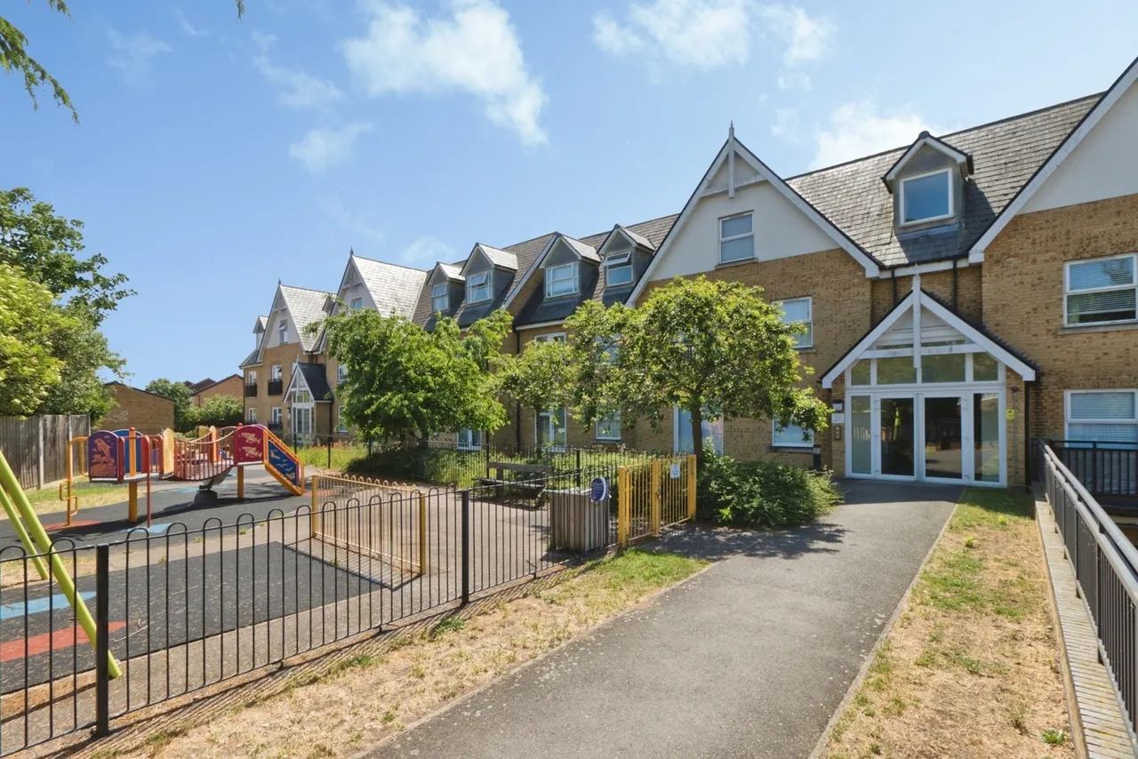 Tanners Close, Crayford, DA1, photo 16