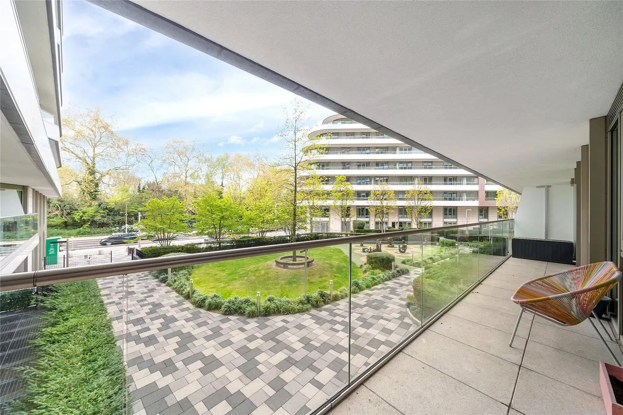 Valetta House, 336 Queenstown Road, Battersea, SW11, photo 2