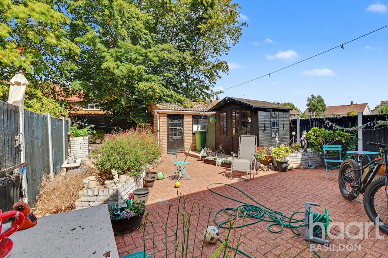 Dencourt Crescent, Basildon, SS14, photo 14