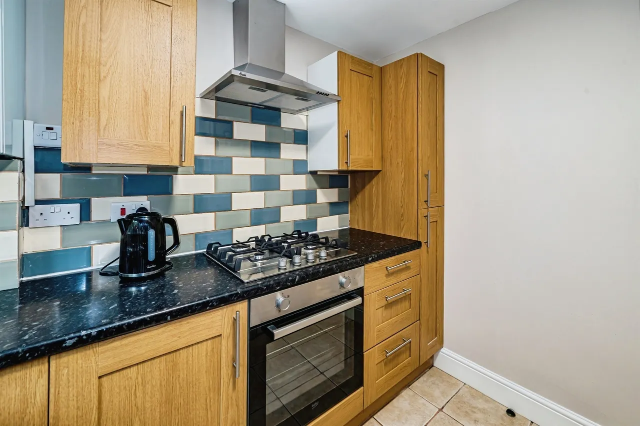 Lowestoft Drive, Slough, SL1, photo 12