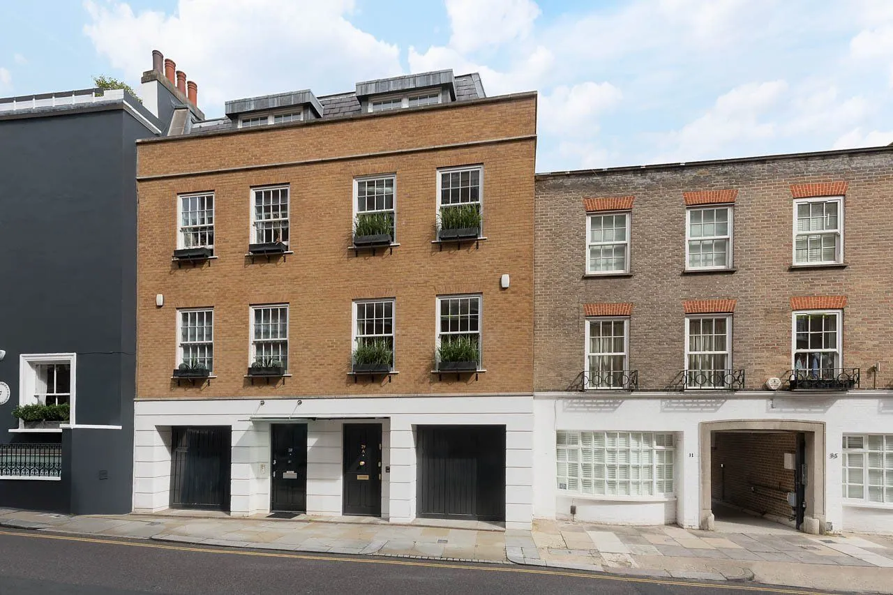 4 bed house for sale — Abingdon Road, Kensington, London, W8 6AH