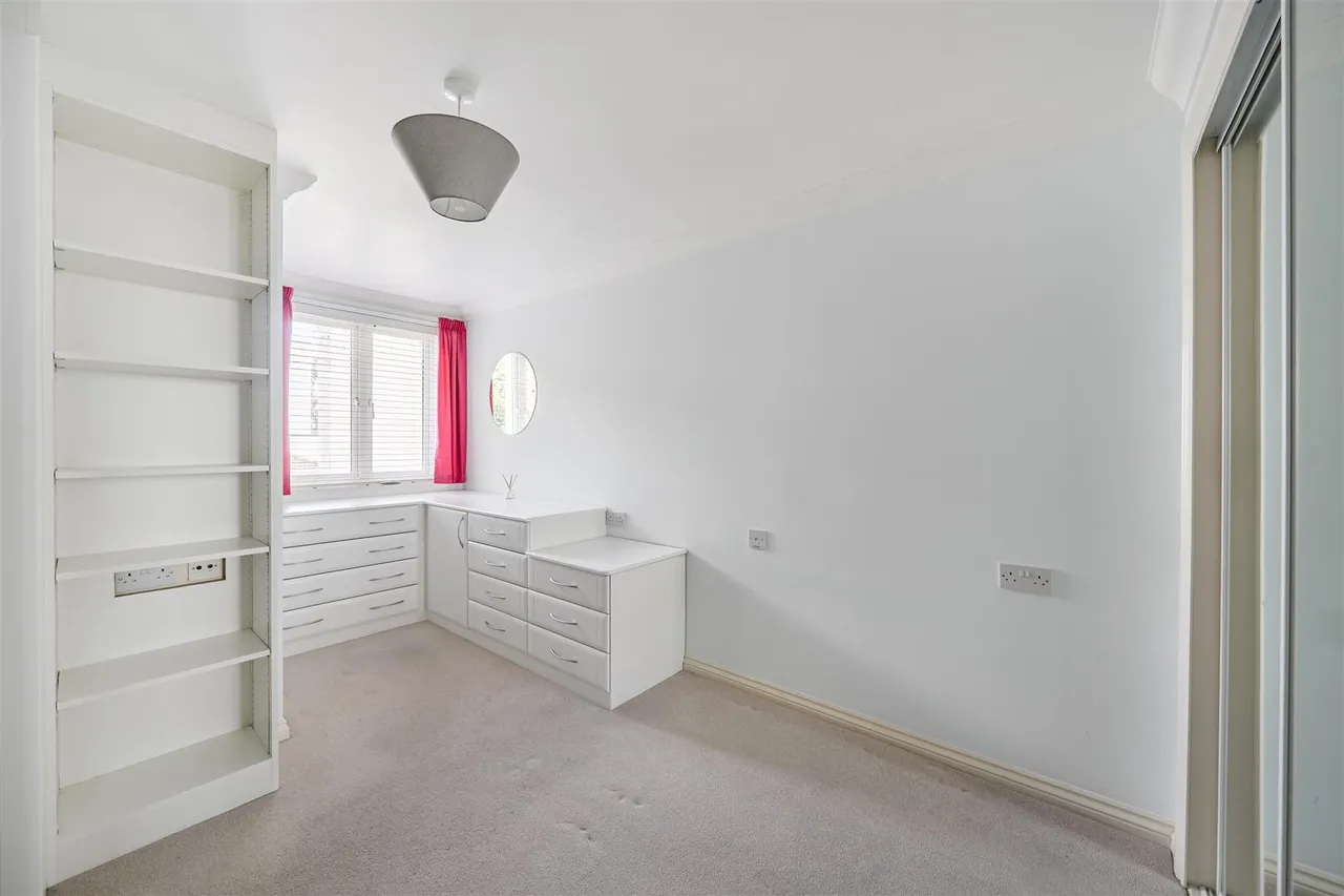 Sandbanks Road, Poole, BH14, photo 6