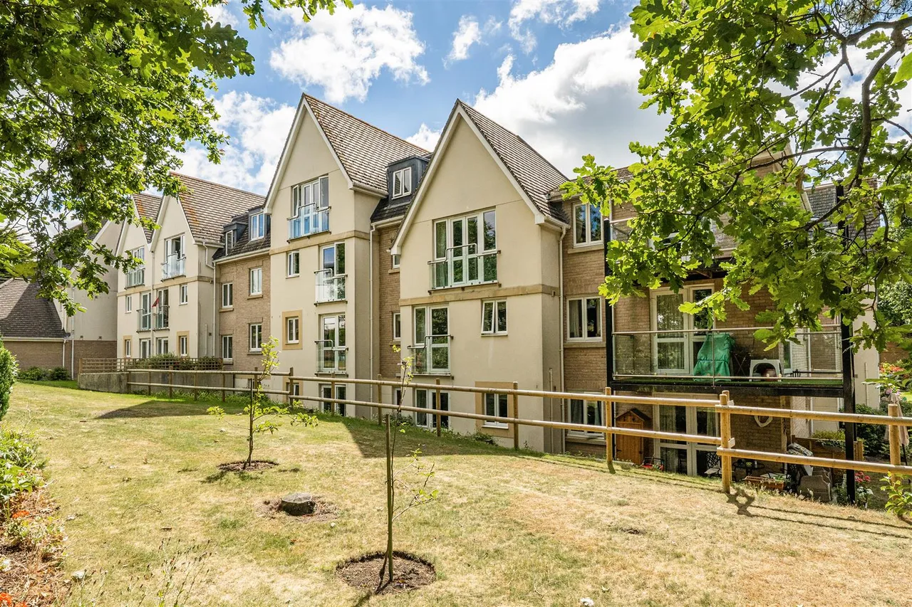 Sandbanks Road, Poole, BH14, photo 13
