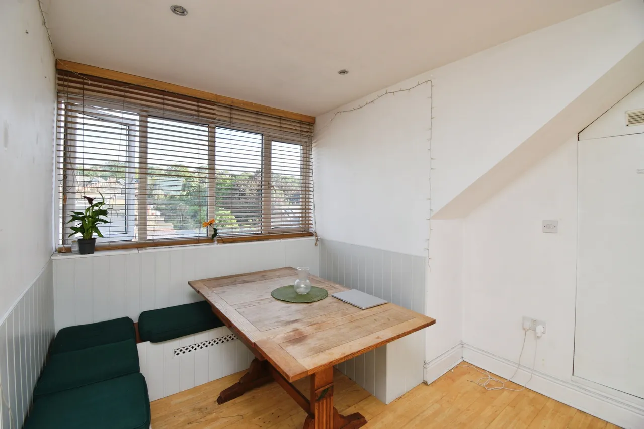 Woolwich Road, London, SE10, photo 9