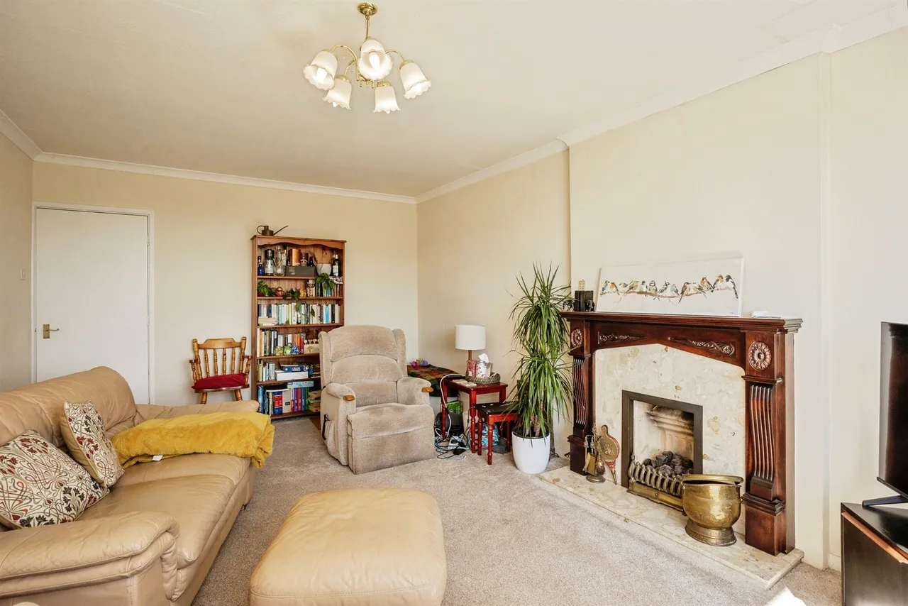 Owen Crescent, Melton Mowbray, photo 5