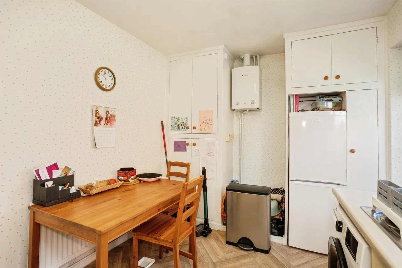 Owen Crescent, Melton Mowbray, photo 7