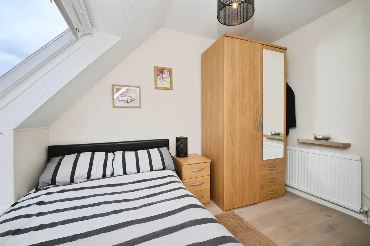 Wellesley, HARLOW, photo 12