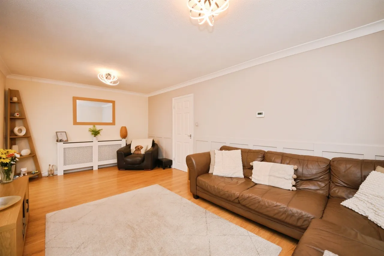 Wellesley, HARLOW, photo 6
