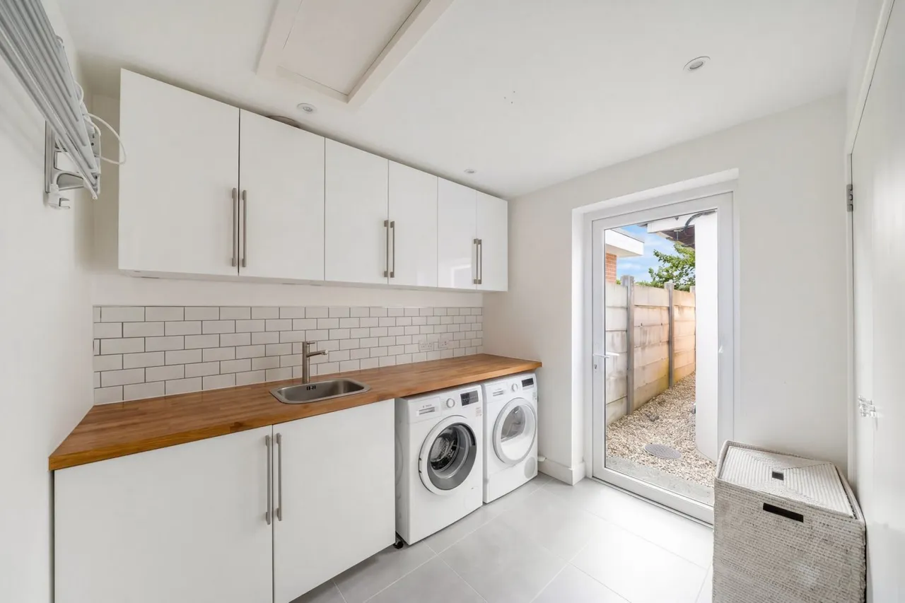 Sway, Lymington, SO41, photo 11