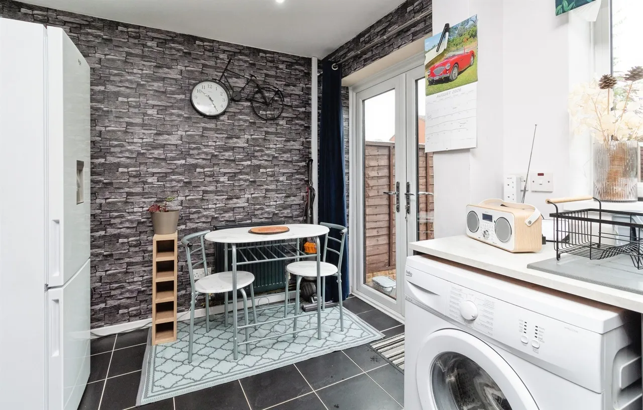 Helen Sharman Drive, Stafford, ST16, photo 5