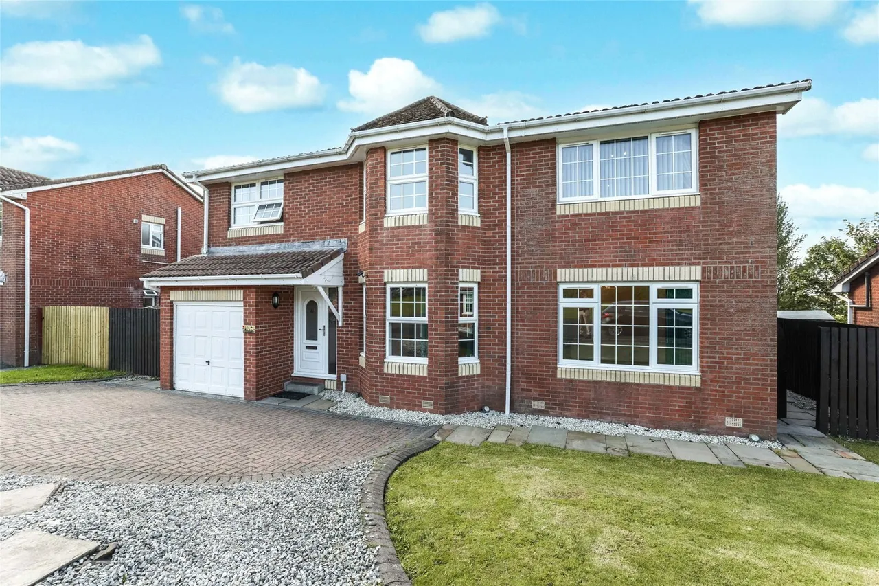 5 bed house for sale — Formonthills Road, Glenrothes, Fife, KY6