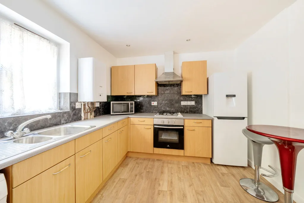 Sandalwood Drive, Ruislip, HA4, photo 4