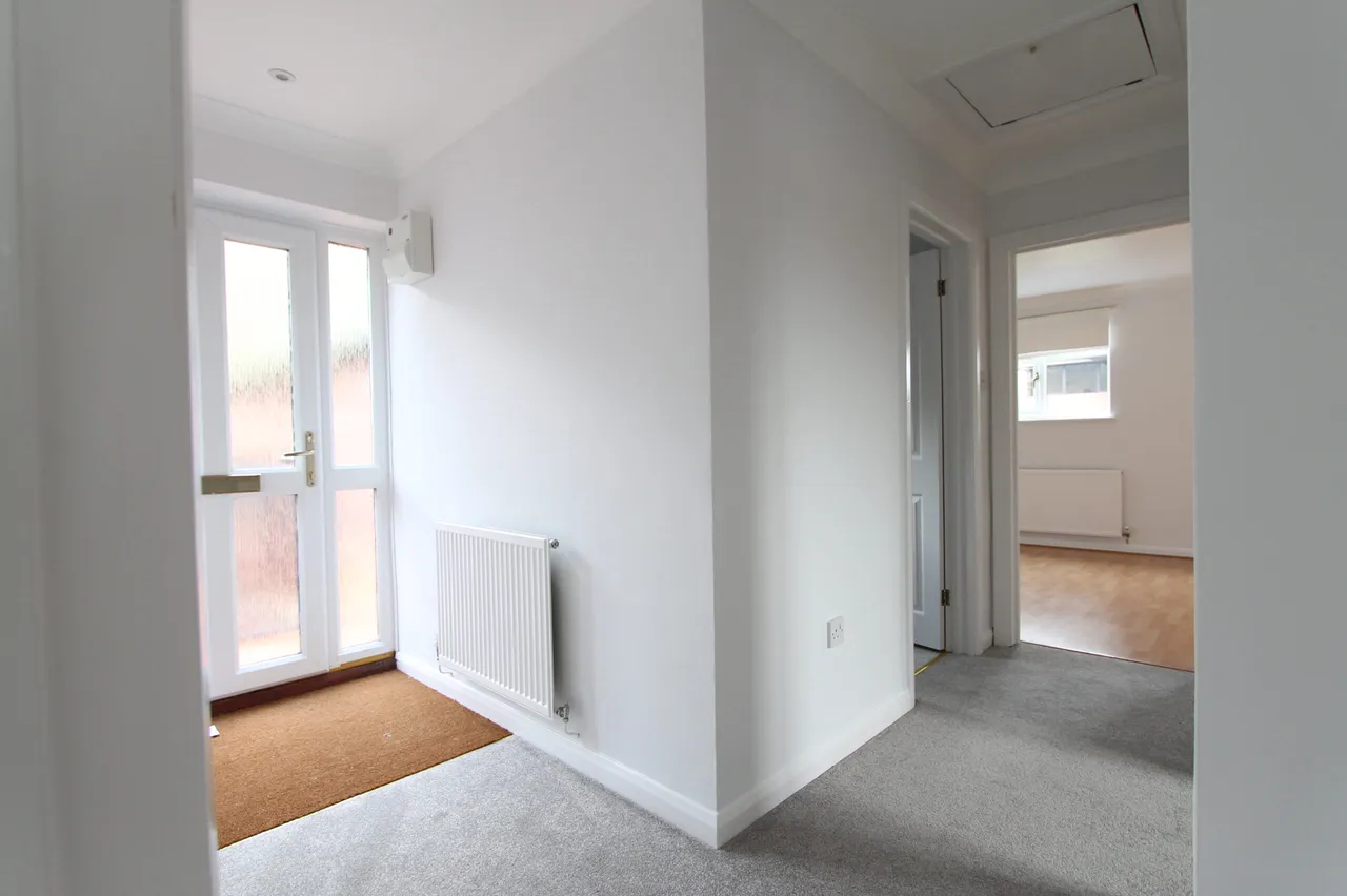 Grange Close, Godalming, GU7, photo 5