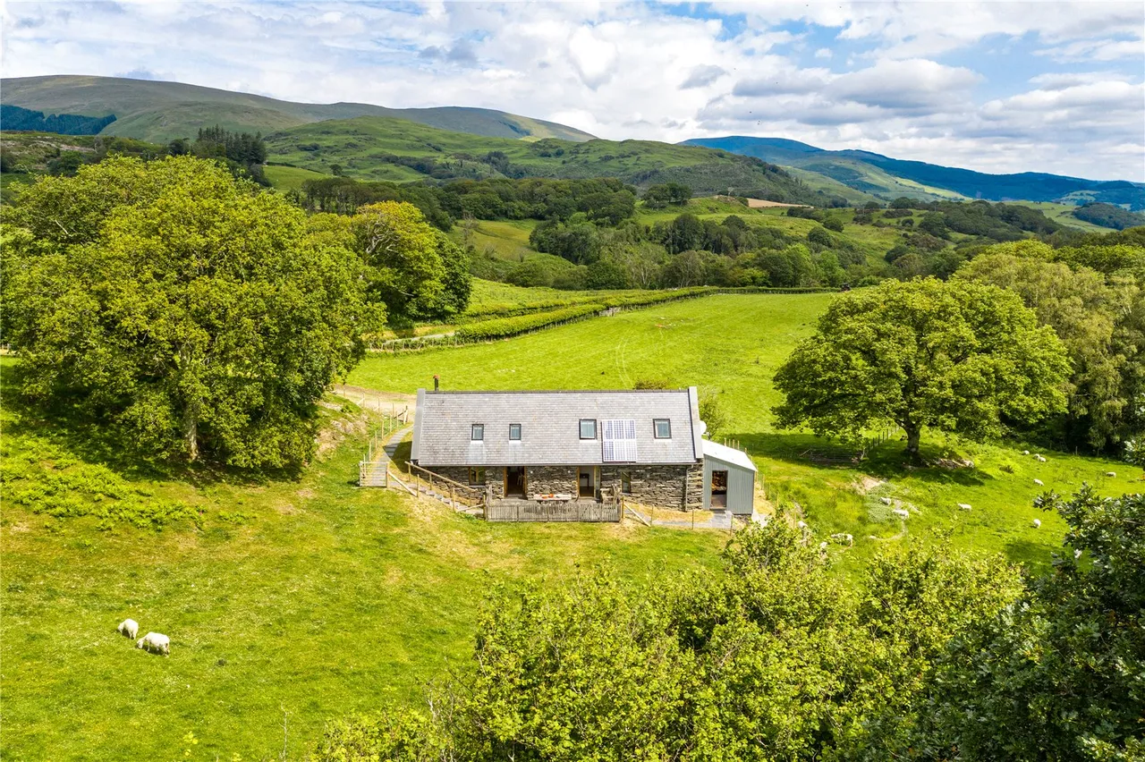 Pennal, Machynlleth, photo 23