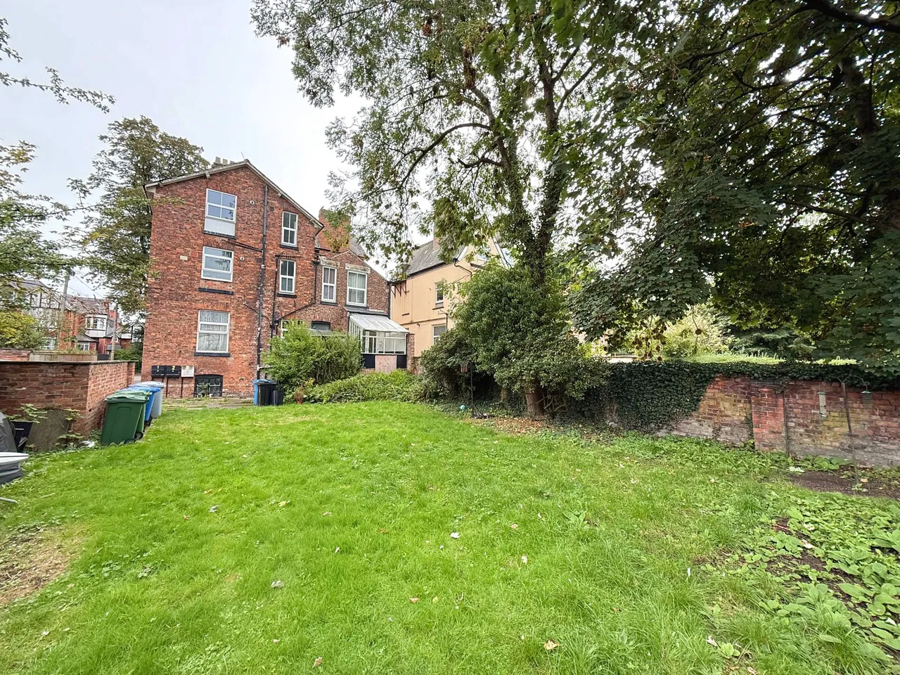 Wardle Road, Sale, photo 12