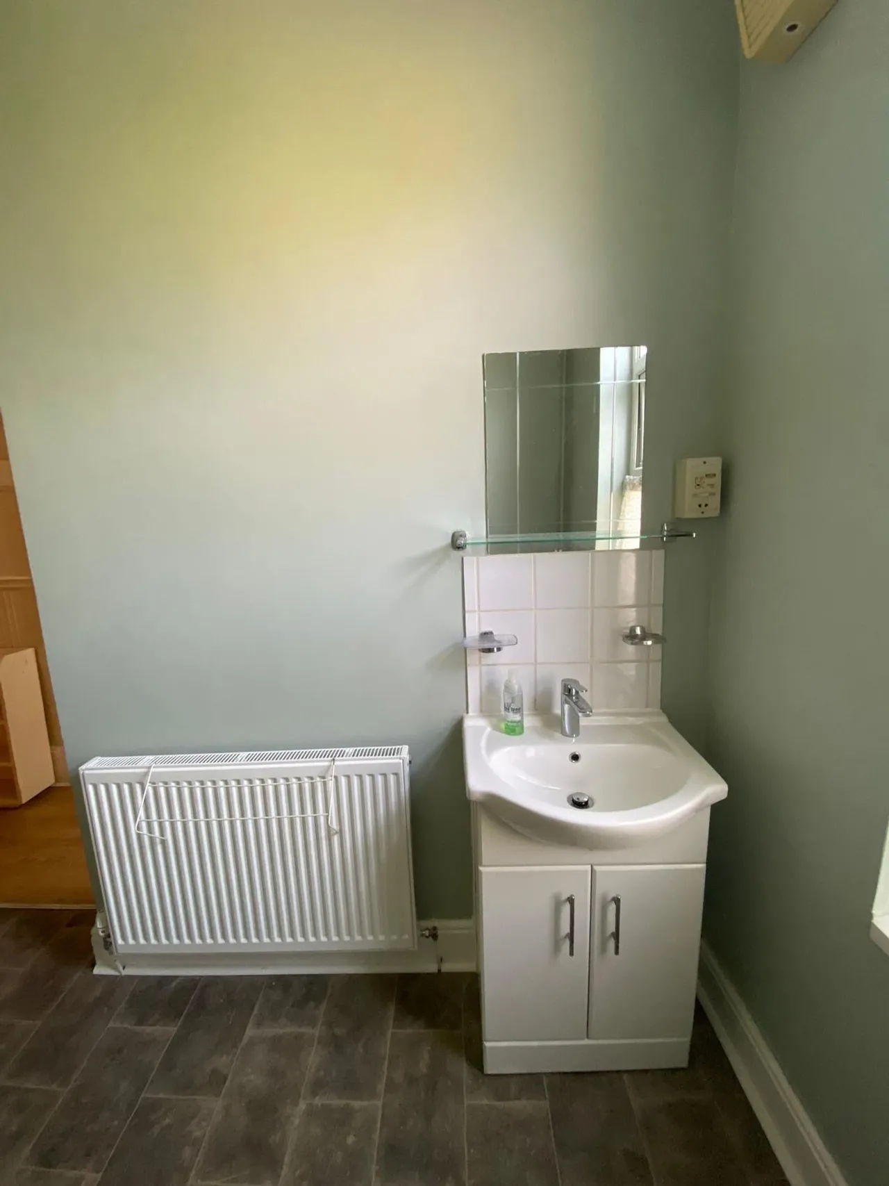 Wardle Road, Sale, photo 11