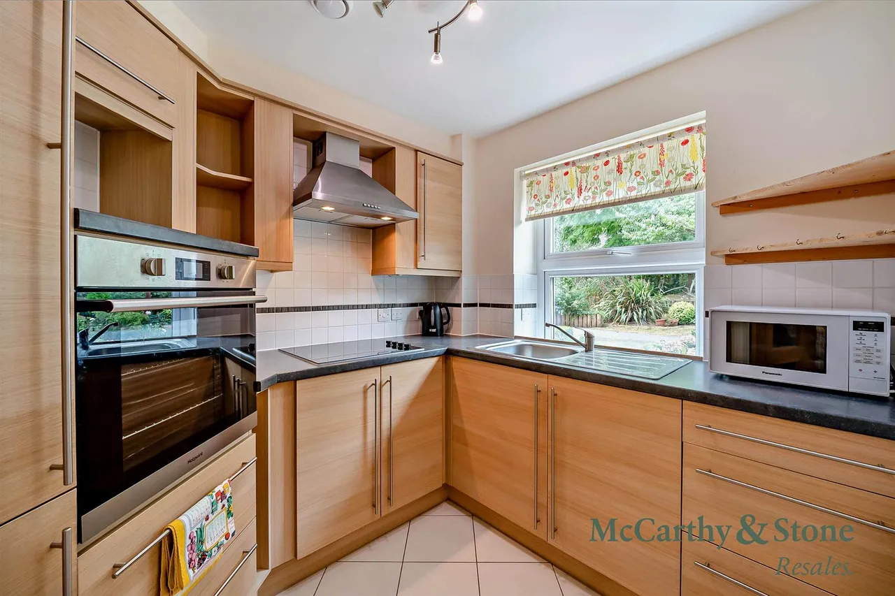 Bulford, Wellington, TA21, photo 7