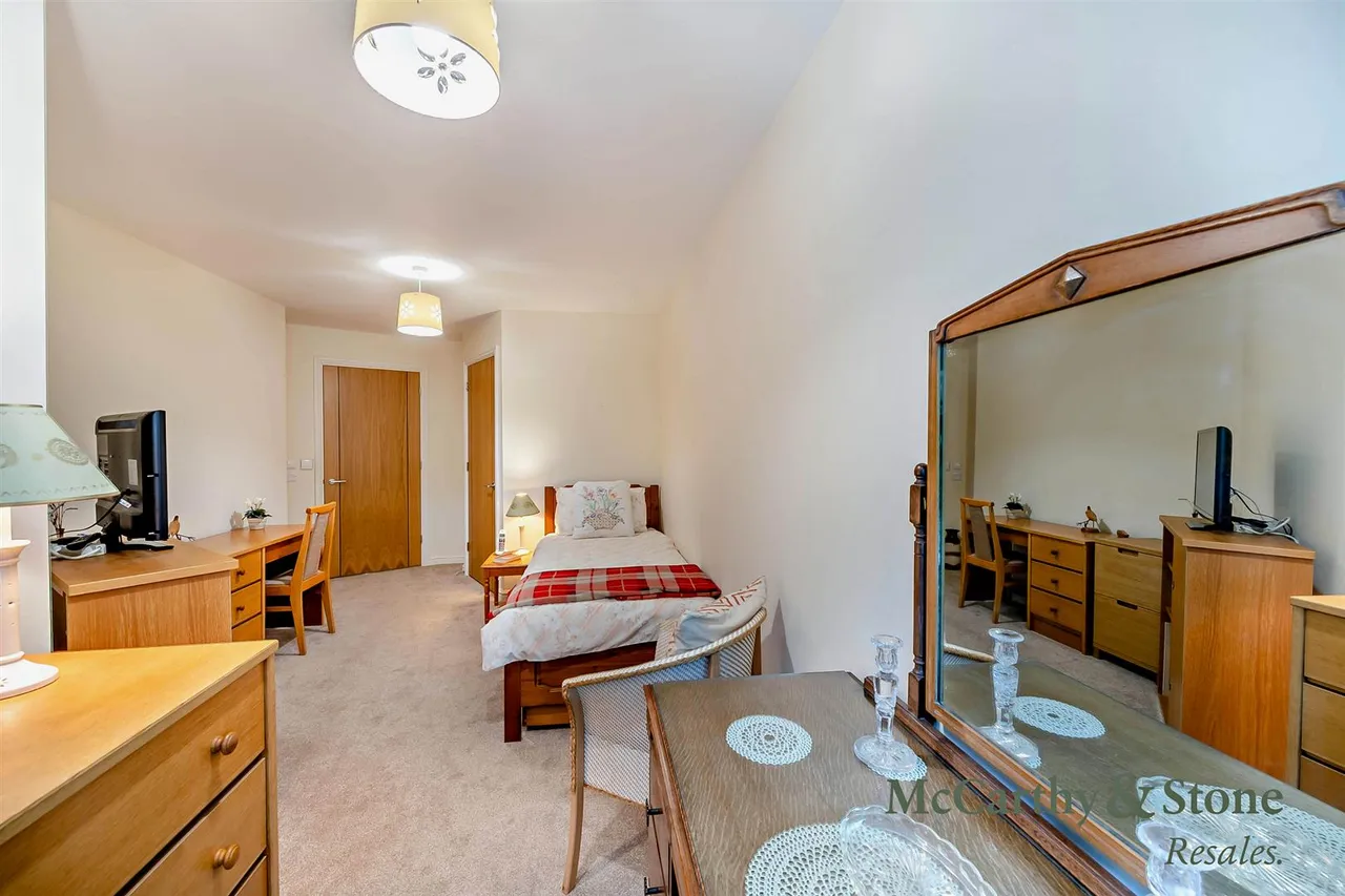 Bulford, Wellington, TA21, photo 10