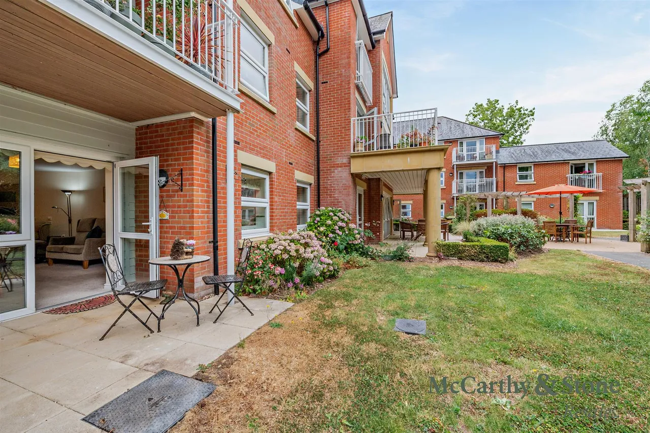 Bulford, Wellington, TA21, photo 12