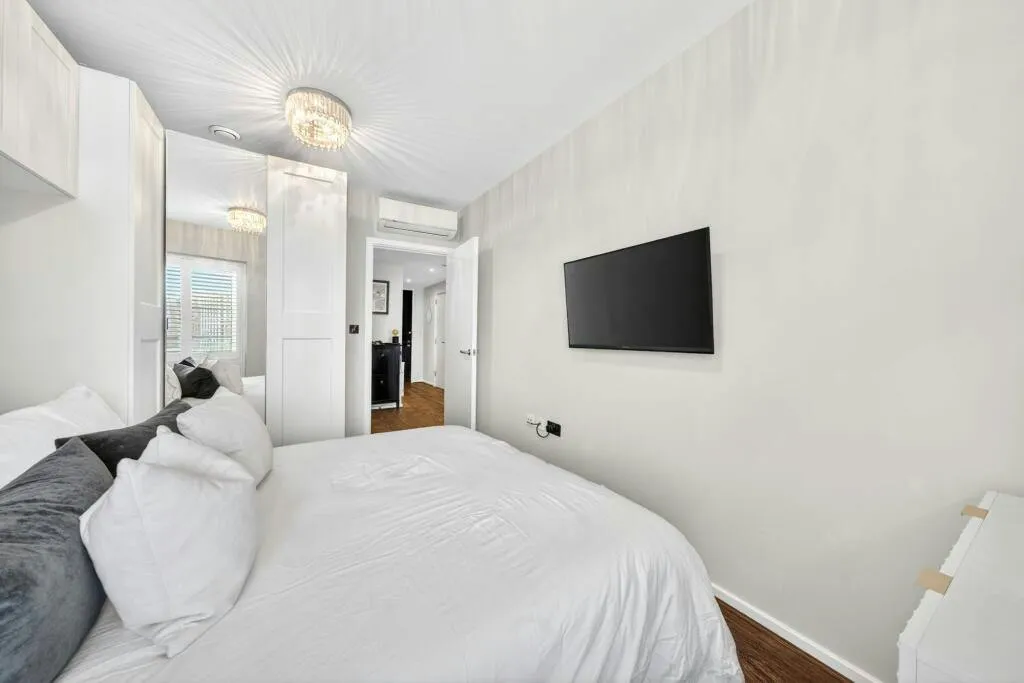 Juniper Drive, London, SW18, photo 8