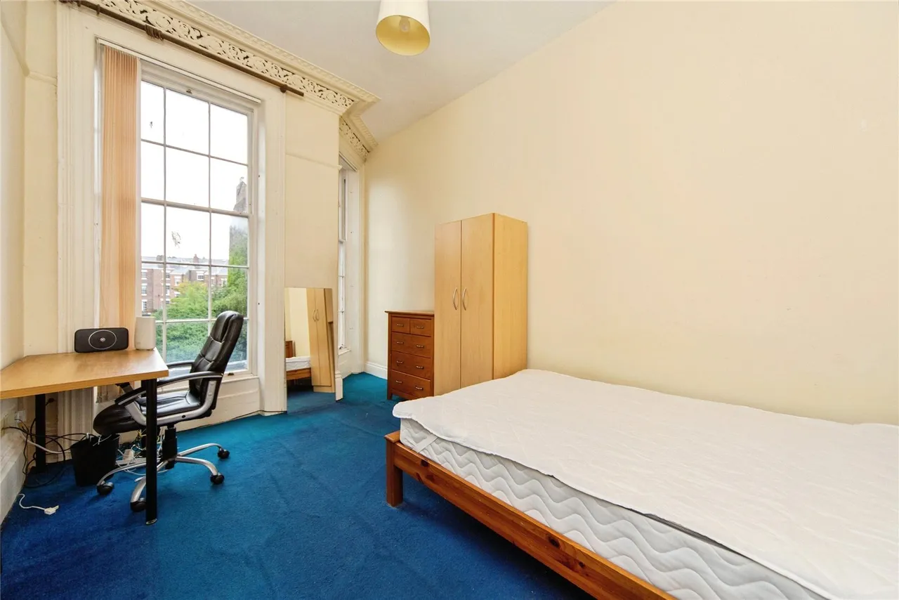 Huskisson Street, Liverpool, L8, photo 18